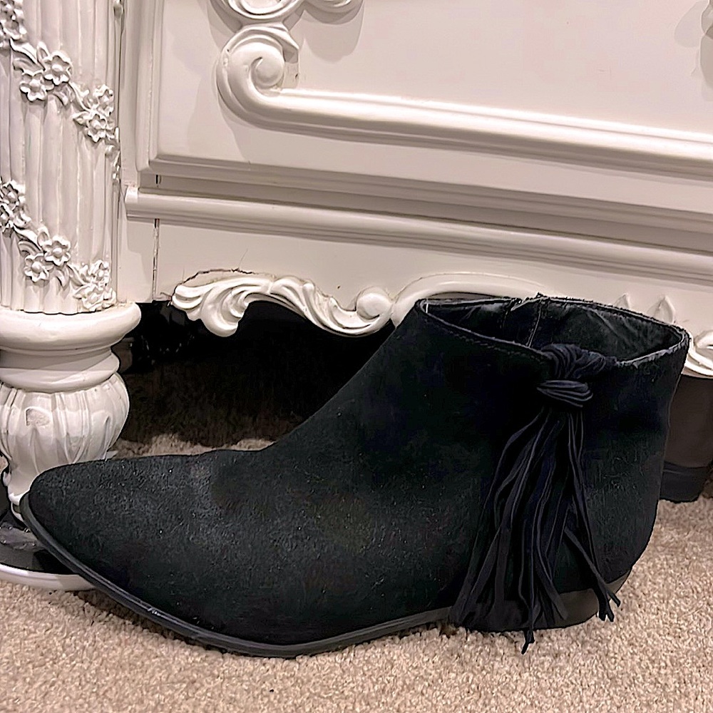 Mock Moccasin Black Ankle boot